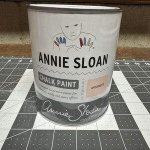 Annie Sloan Antoinette Chalk Paint